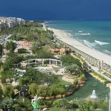Magic World Con Terraza Al Mar *